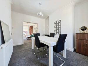 Dining Room - click for photo gallery